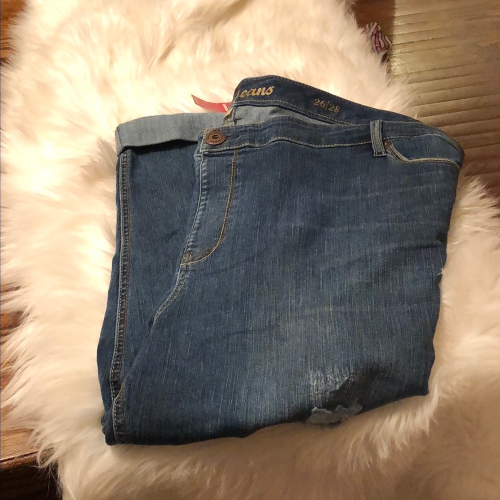 AVENUE JEANS AVD SIZE 26/28 FOR WOMAN